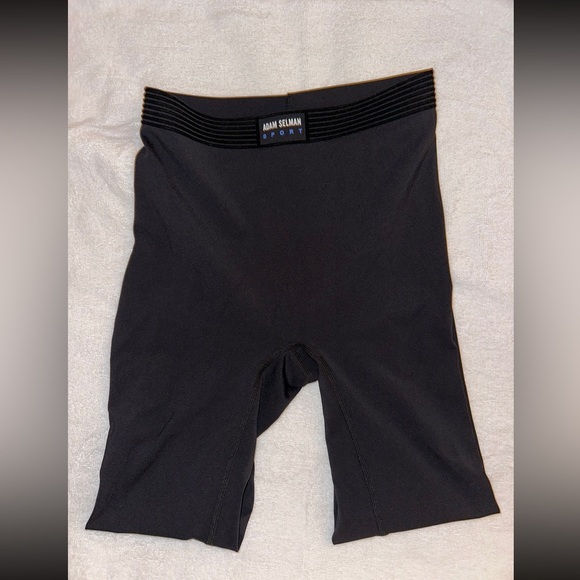 Adam Selman Sport Bonded Legging - Picture 2 of 3